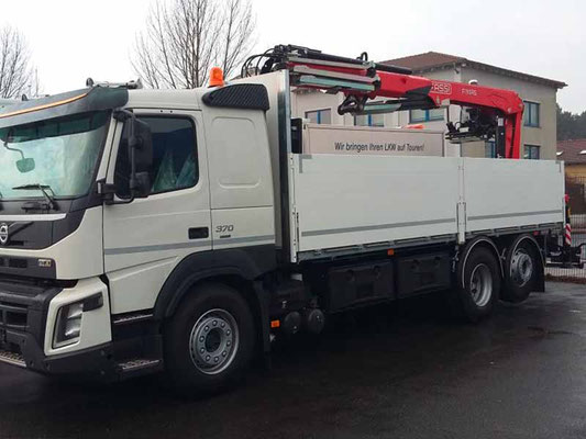 Fassi-LKW-Aufbauten-Fahrzeugbau-Kran